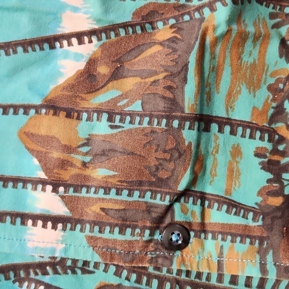 AMERICAN Blue Hawaiian Shirt - Picture 3 of 8